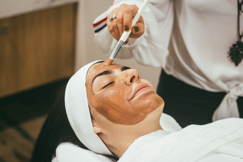 Skin Radiance & Hydra Therapy
